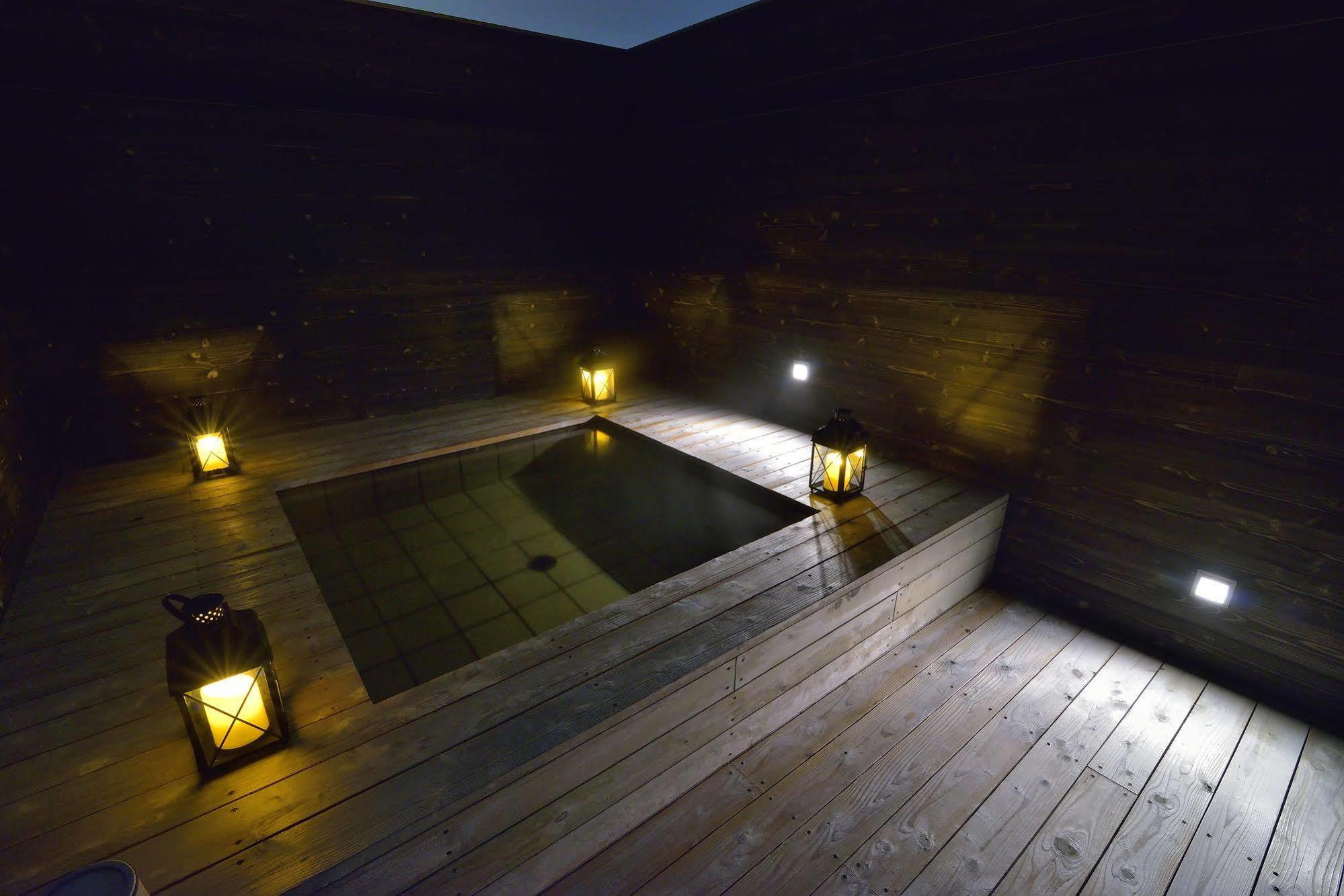 Aqua Ignis Ryokan Komono Kültér fotó